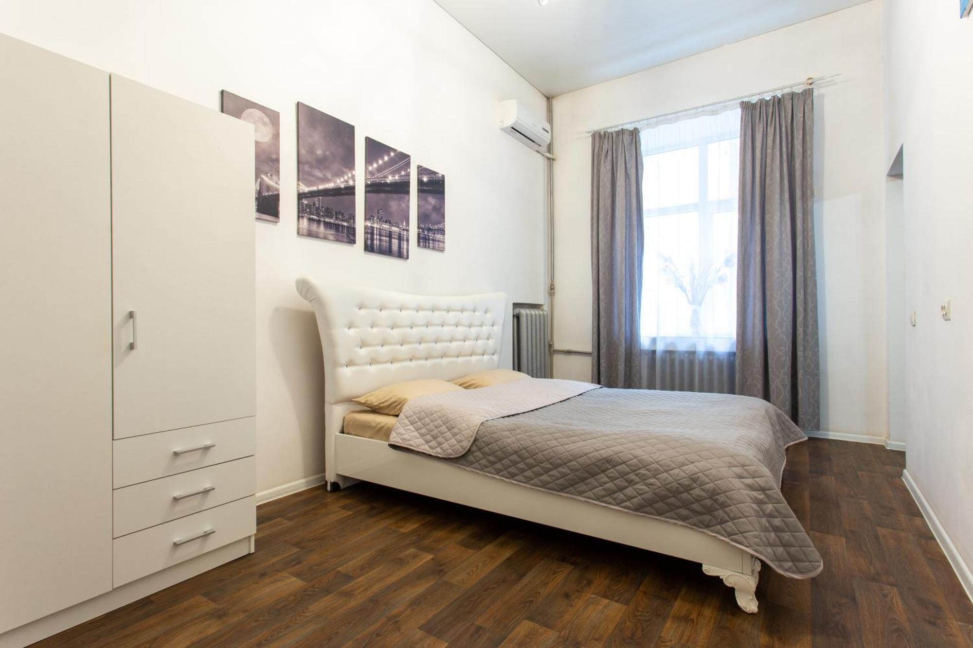 Pushkinskaya street Apartment Kharkiv Bagian luar foto
