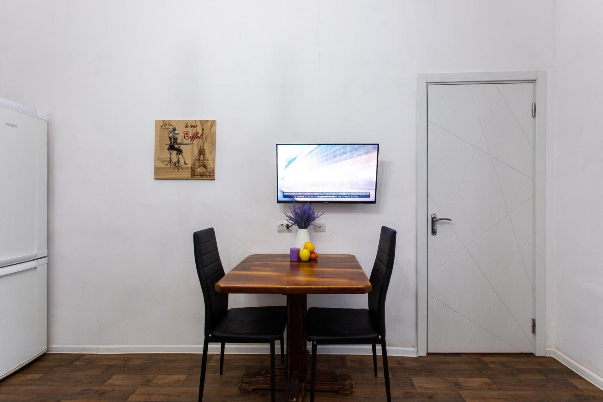 Pushkinskaya street Apartment Kharkiv Bagian luar foto